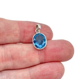 Vintage Sterling Silver 925 London Blue Topaz Pendant